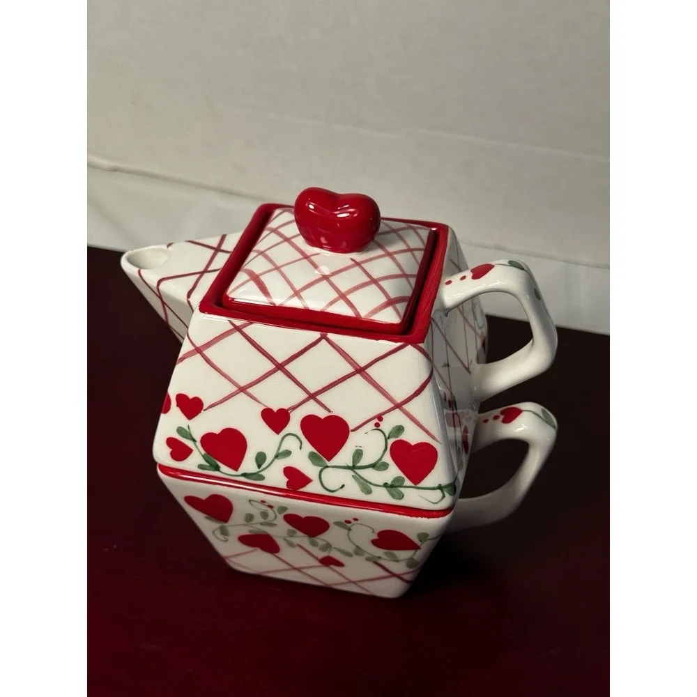 Mesa International Ceramic Hearts Teapot For One 2 PC Set w/Cup Never Used